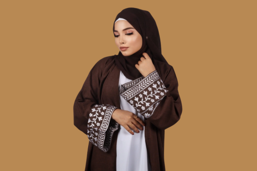 Islamic clothing store offering abayas and jilbabs